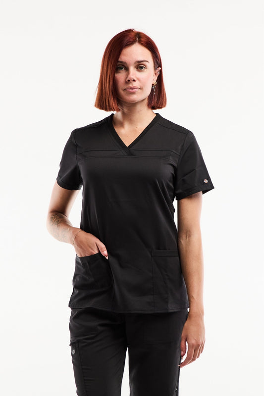 Tunique médicale Balance by Dickies noire, coupe contemporaine, tissu extensible