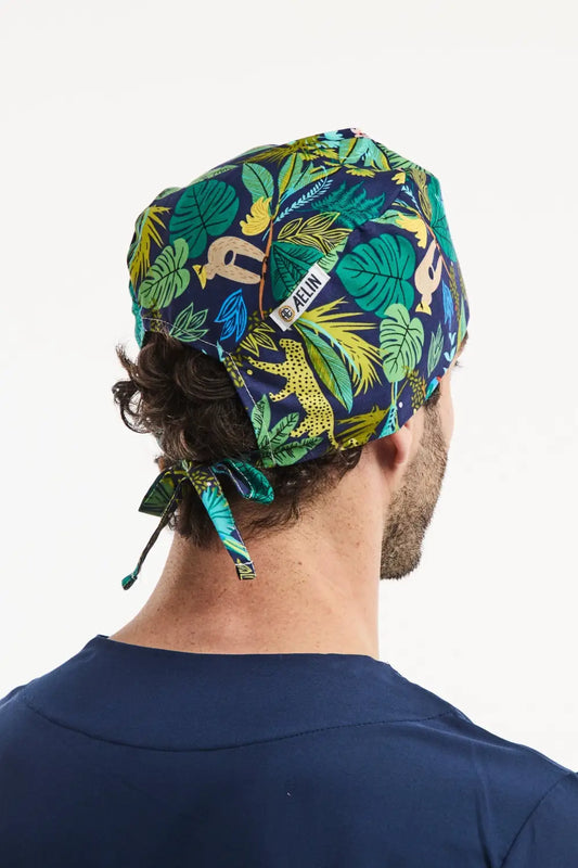 Calot médical Aelin bleu marine, imprimé jungle pour chirurgien dentiste à cheveux courts