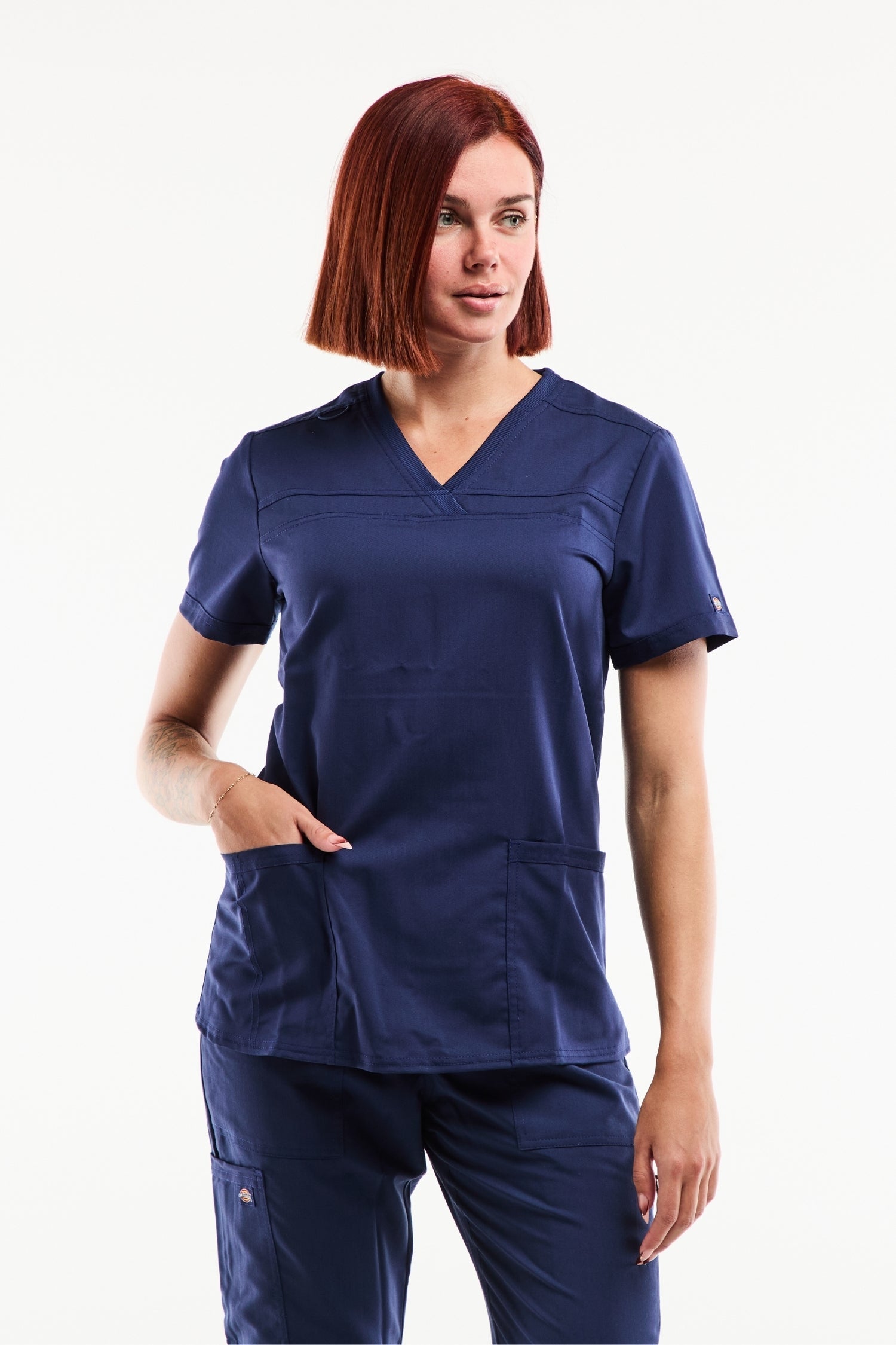 Tunique à manches Balance by Dickies bleu marine, techniques faciles d’entretien