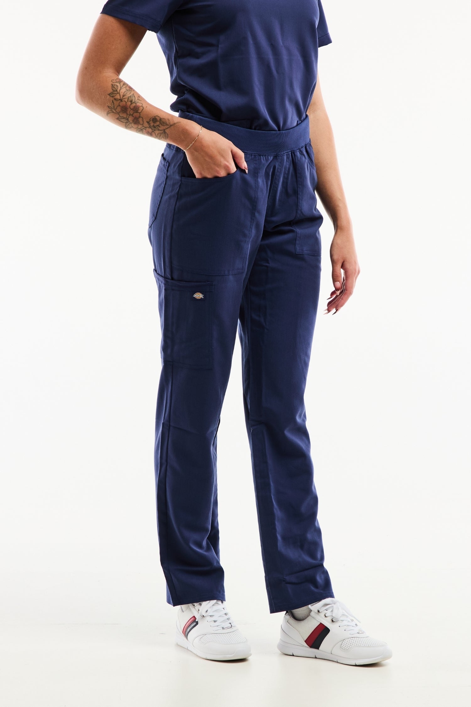 Pantalon de travail bleu marine Balance by Dickies femme, taille élastique, poches, logo brodé