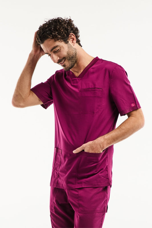Tunique médicale Balance by Dickies homme bordeaux avec poches plaquées