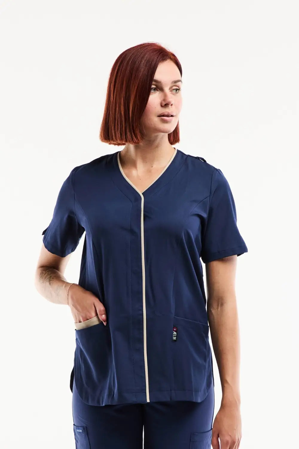 Blouse médicale Serena bleu marine stretch ultra douce avec zip et poches