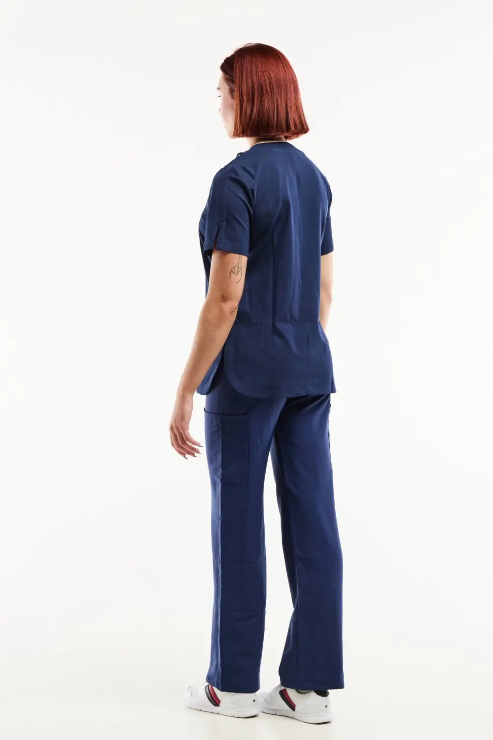 Blouse médicale Serena bleu marine stretch ultra douce pour tenues médicales