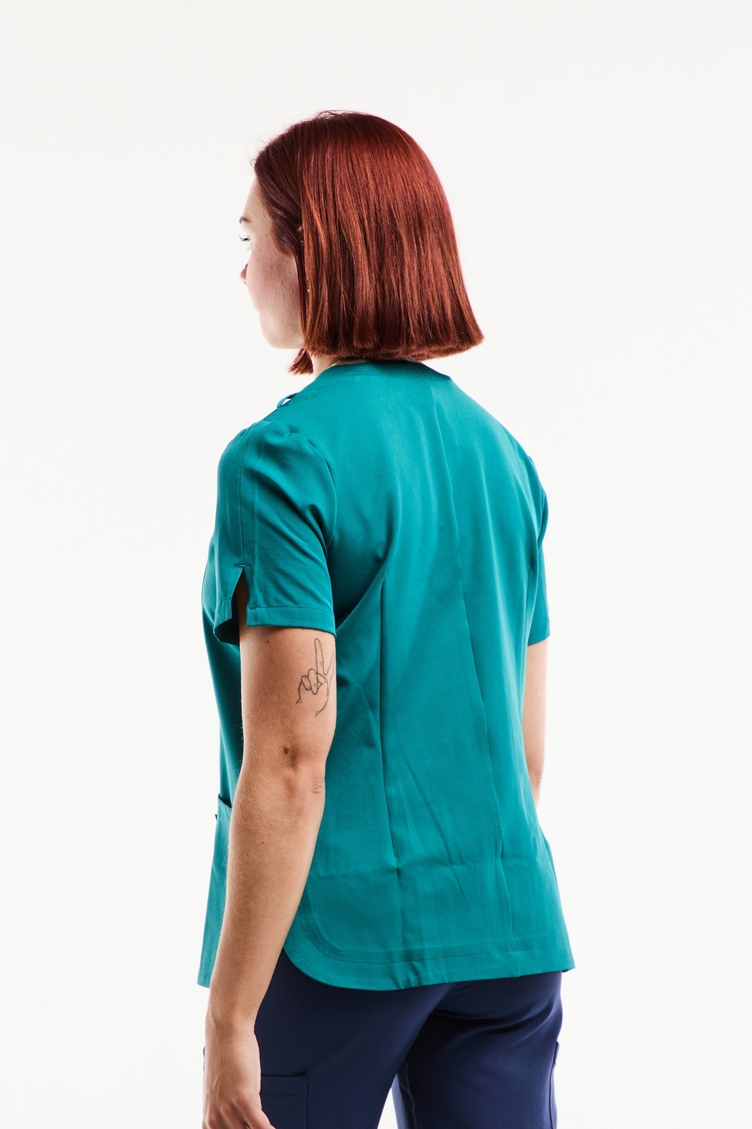 Blouse médicale Serena bleu turquoise, stretch et ultra douce