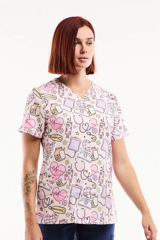 Tunique médicale imprimée femme stretch avec cœurs et stéthoscope
