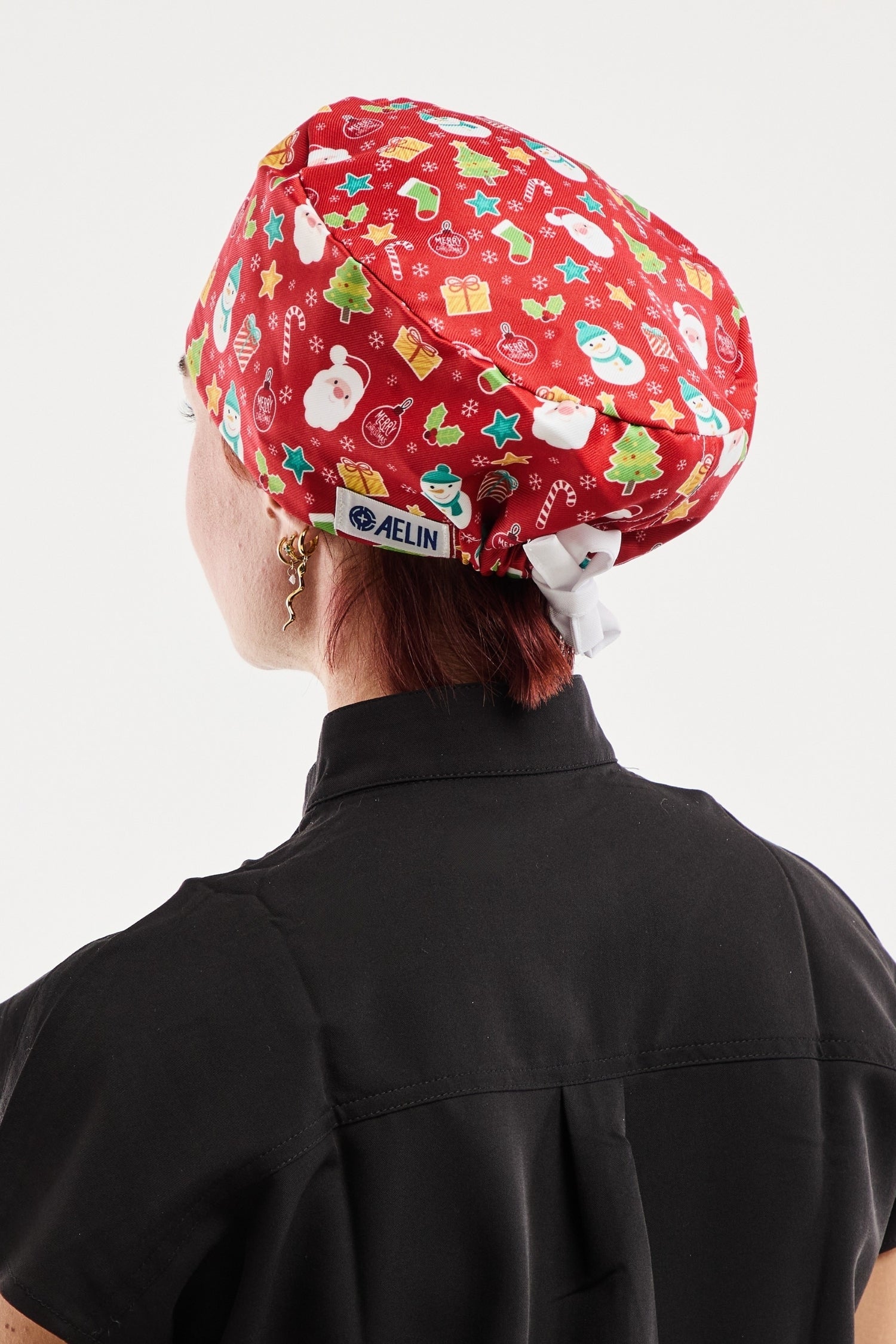 Calot médical rouge Noël classique de la collection Aelin