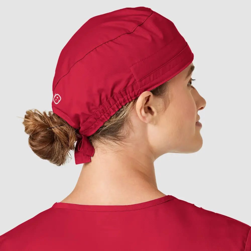 Calot médical facile à entretenir et prévenir les contaminations, vue arrière, rouge