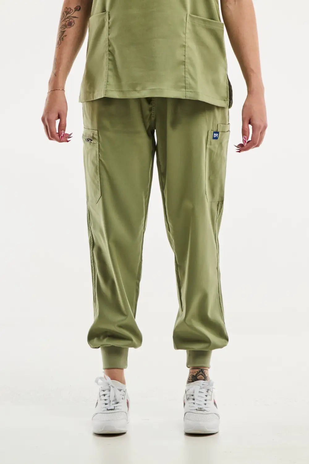Combinaison de pantalon médical jogger vert olive EMMA pour femmes
