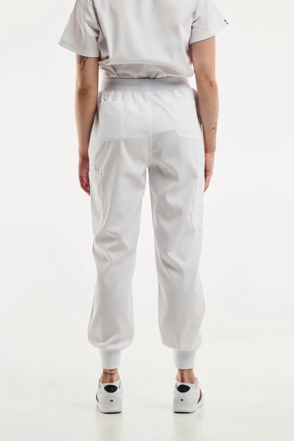 Pantalon médical jogger blanc EMMA, tenue médicale confortable pour femme