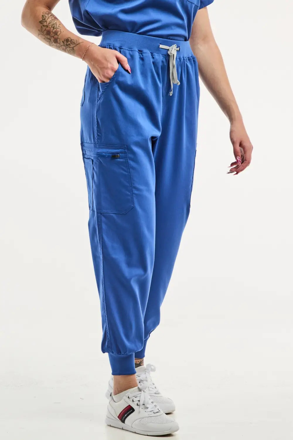 Pantalon de scrub bleu roi EMMA Jogger pour tenue médicale femme