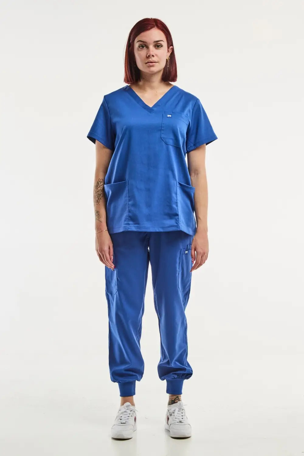 Pantalon de tenue médicale EMMA Jogger en bleu roi pour femme, vêtement médical