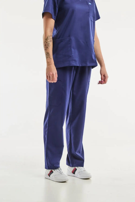 Pantalon médical EMMA Bleu Marine pour femmes - tenues médicales élégantes et confortables