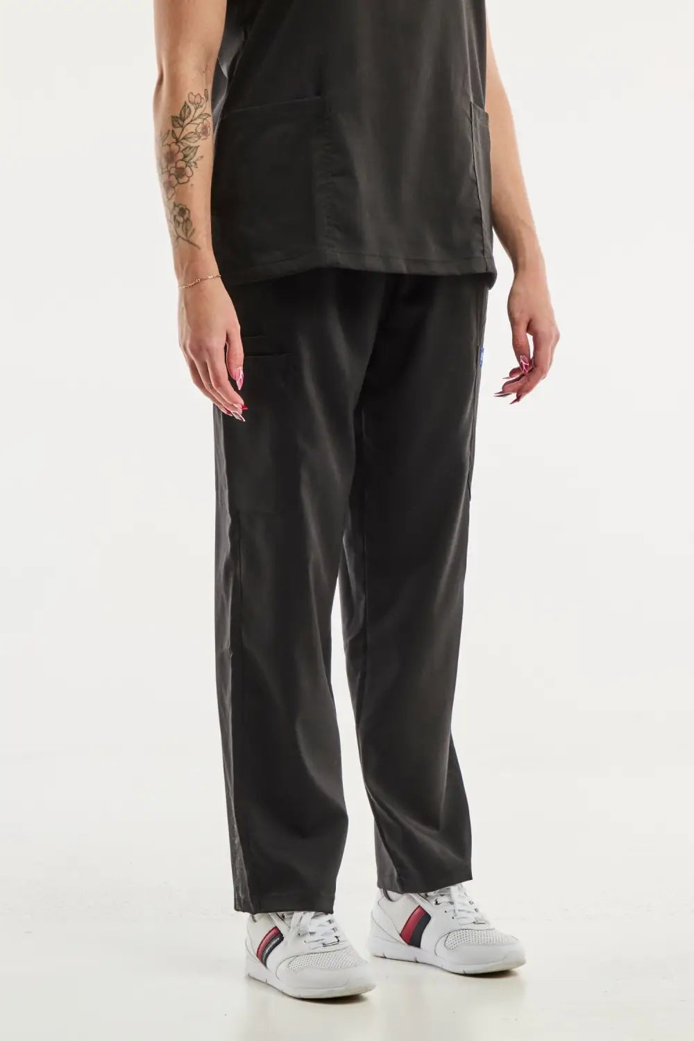 Pantalon médical noir EMMA pour femmes, idéal pour tenues médicales et uniforms