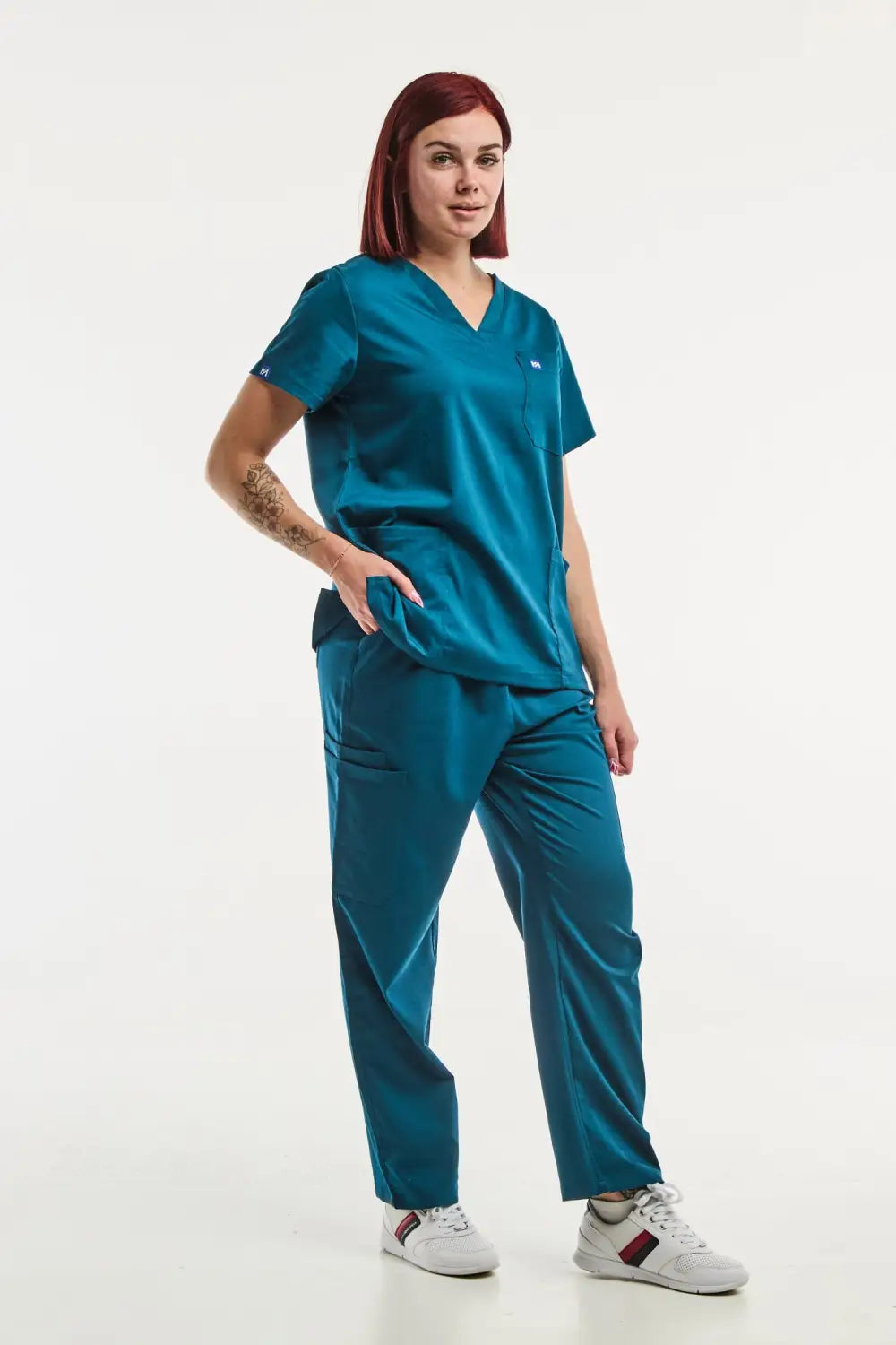 Pantalon médical ajusté en vert turquoise pour femme, EMMA - Tenue médicale