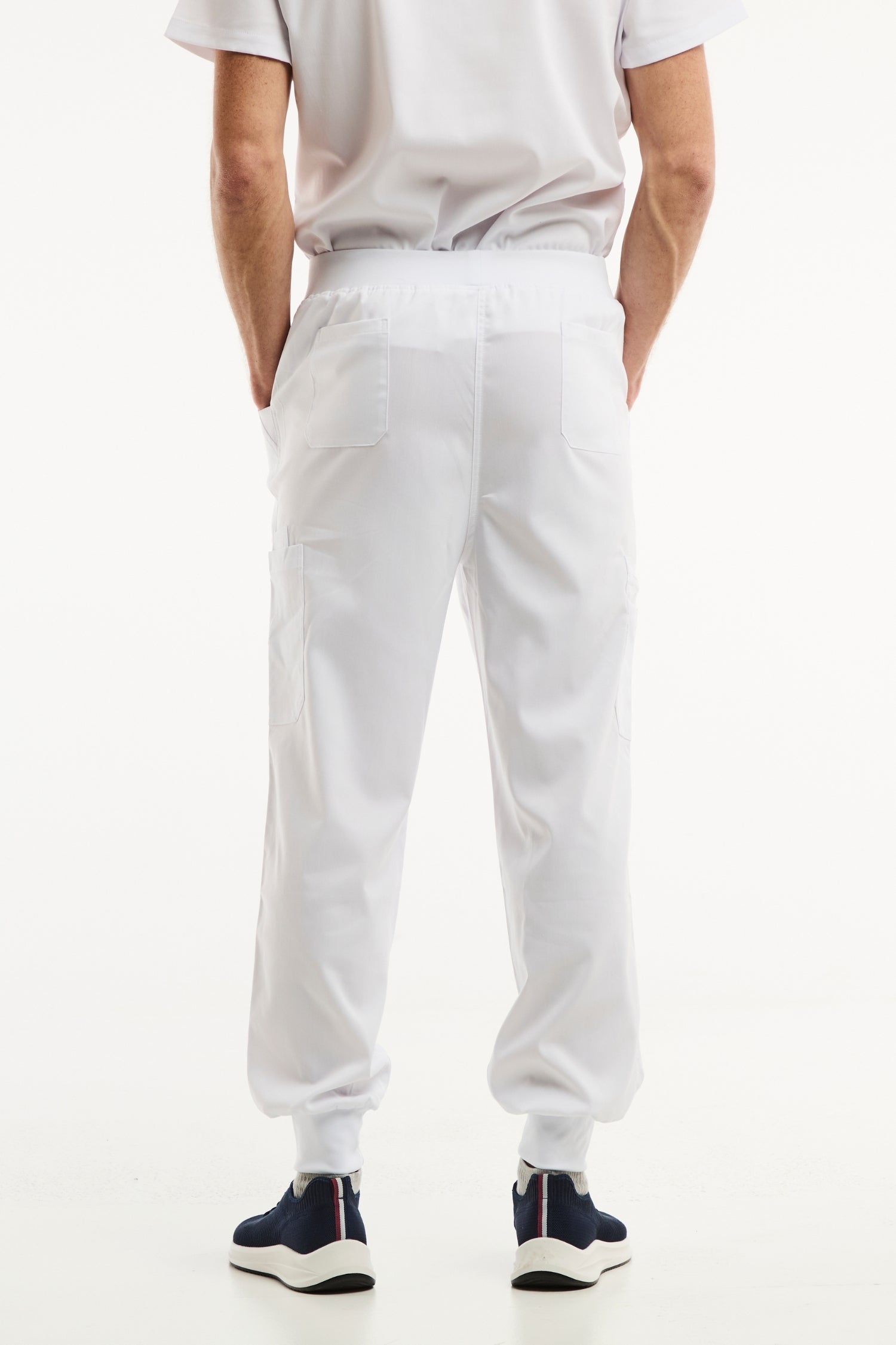 Pantalon médical jogger blanc LUCA pour homme, idéal pour le confort et la fonctionnalité