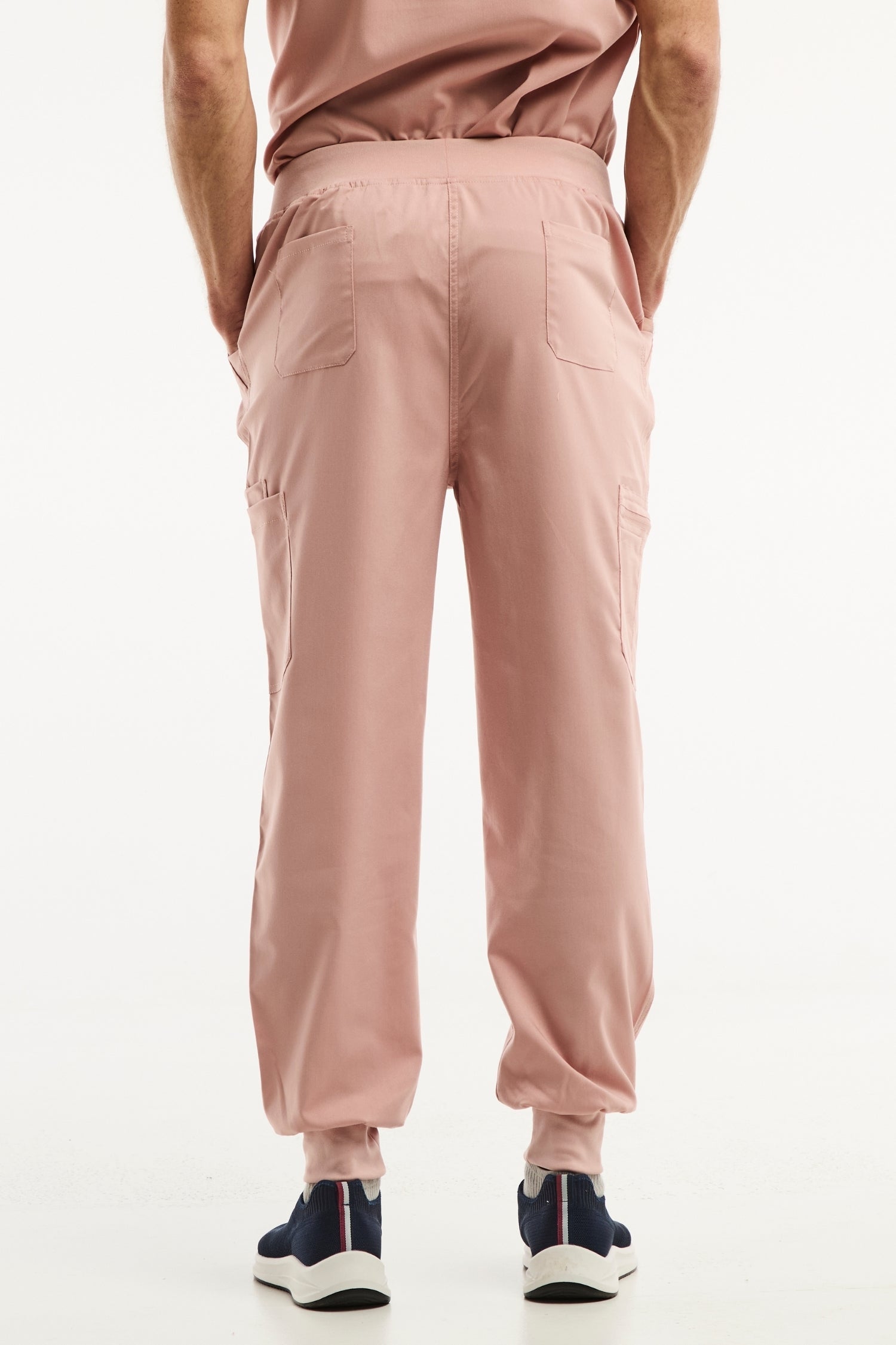 Pantalon médical jogger LUCA en rose clair pour homme, idéal pour le confort au travail