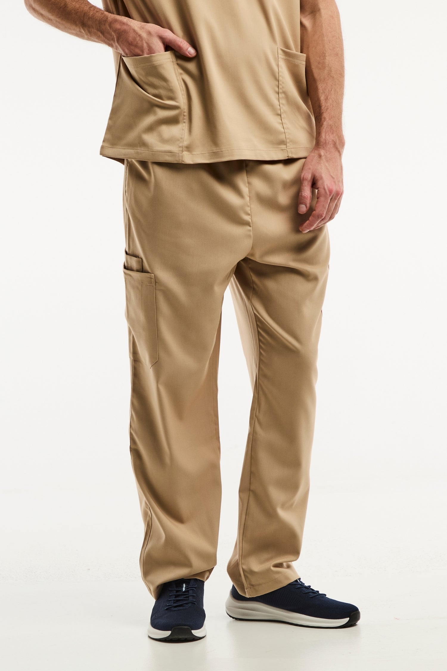 Pantalon médical LUCA beige clair, facile à entretenir, pour hommes en uniformes