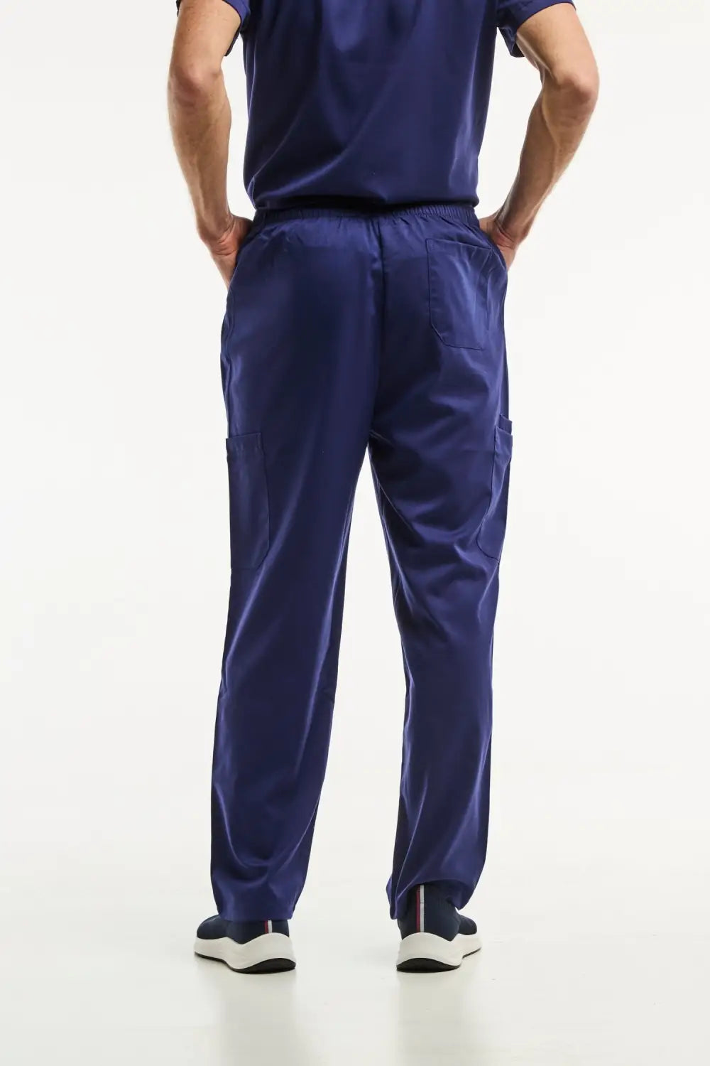 Pantalon médical homme LUCA bleu marine, facile à entretenir pour uniforms professionnels