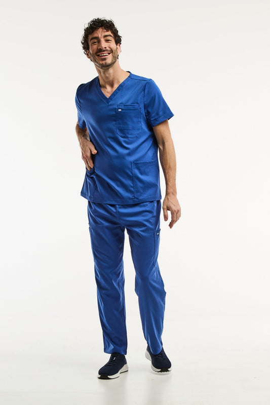 Ensemble médical LUCA homme en bleu roi avec tunique col et pantalon classique