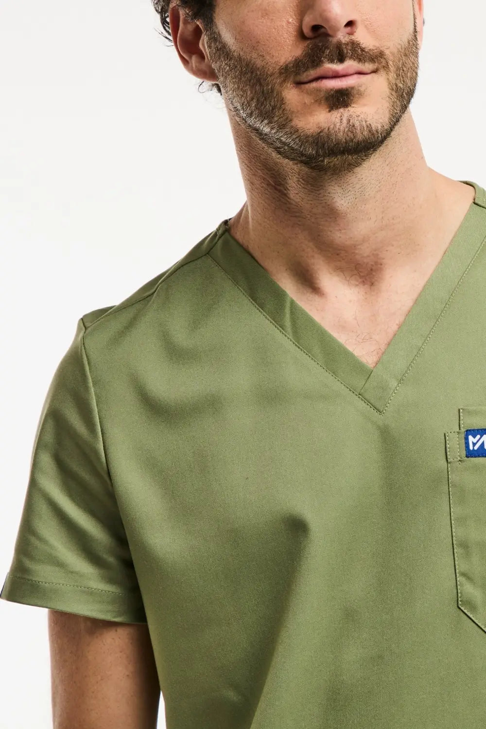 Tunique médicale col homme vert olive LUCA, un choix élégant et confortable