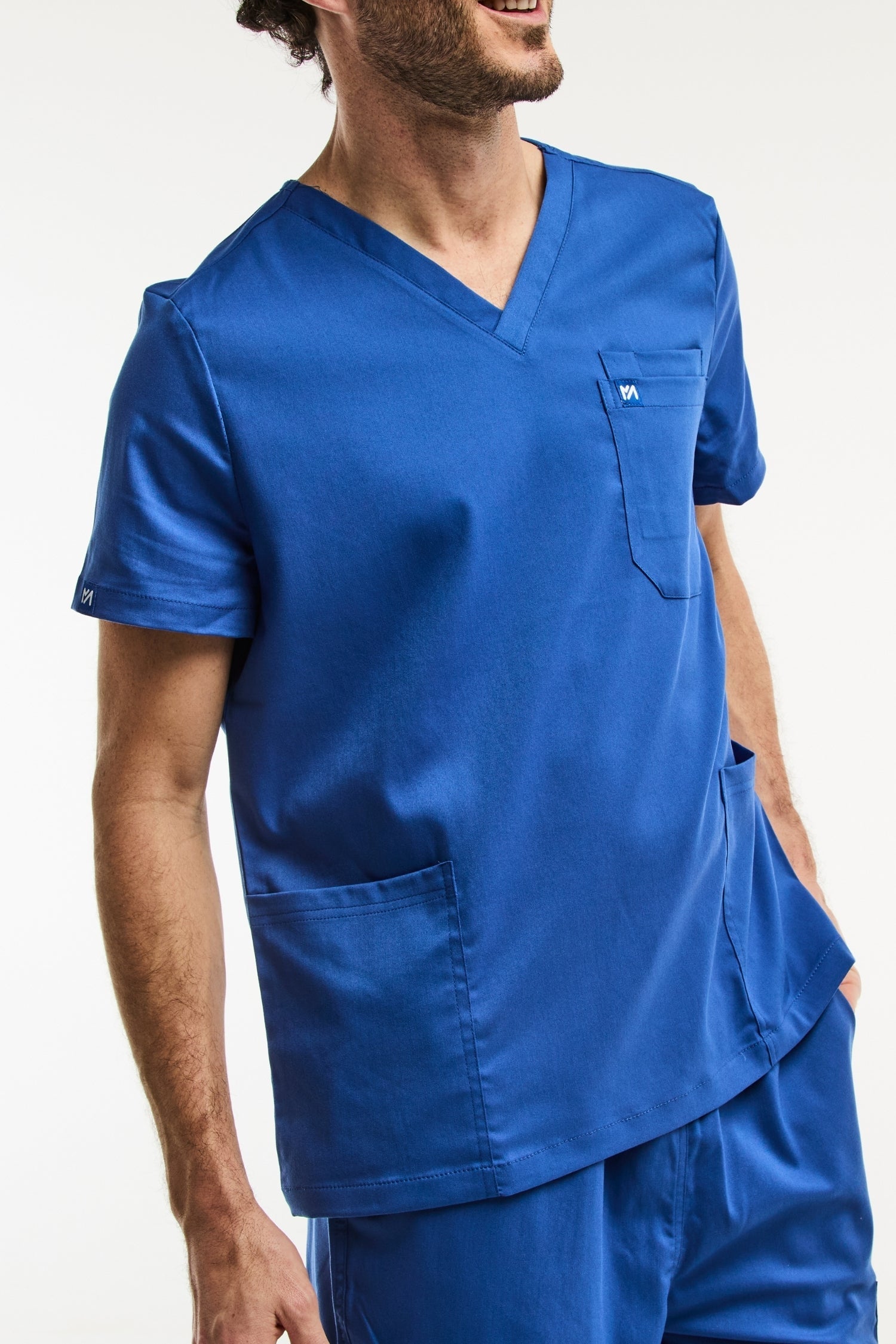 Tunique médicale col pour homme en bleu roi, modèle LUCA - élégante et fonctionnelle