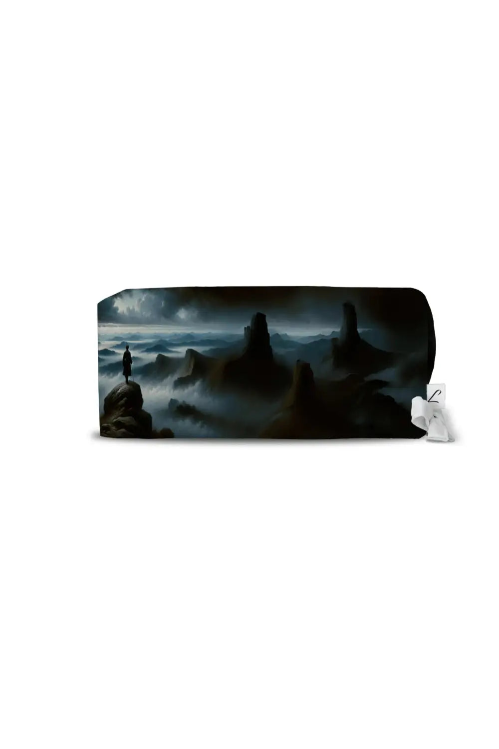 Pack découverte Aelin : housse coussin paysage bleu foncé et noir avec figure solitaire