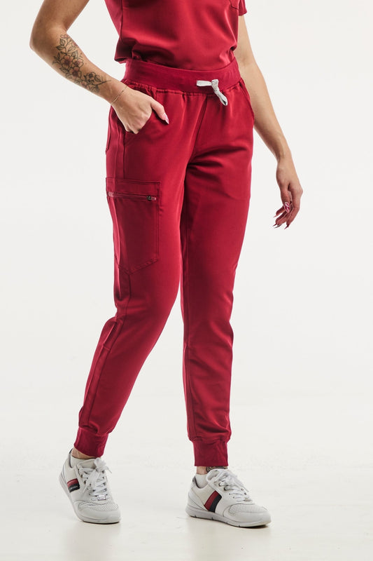 Pantalon médical femme rouge Paris en tissu stretch 4 voies pour un confort optimal