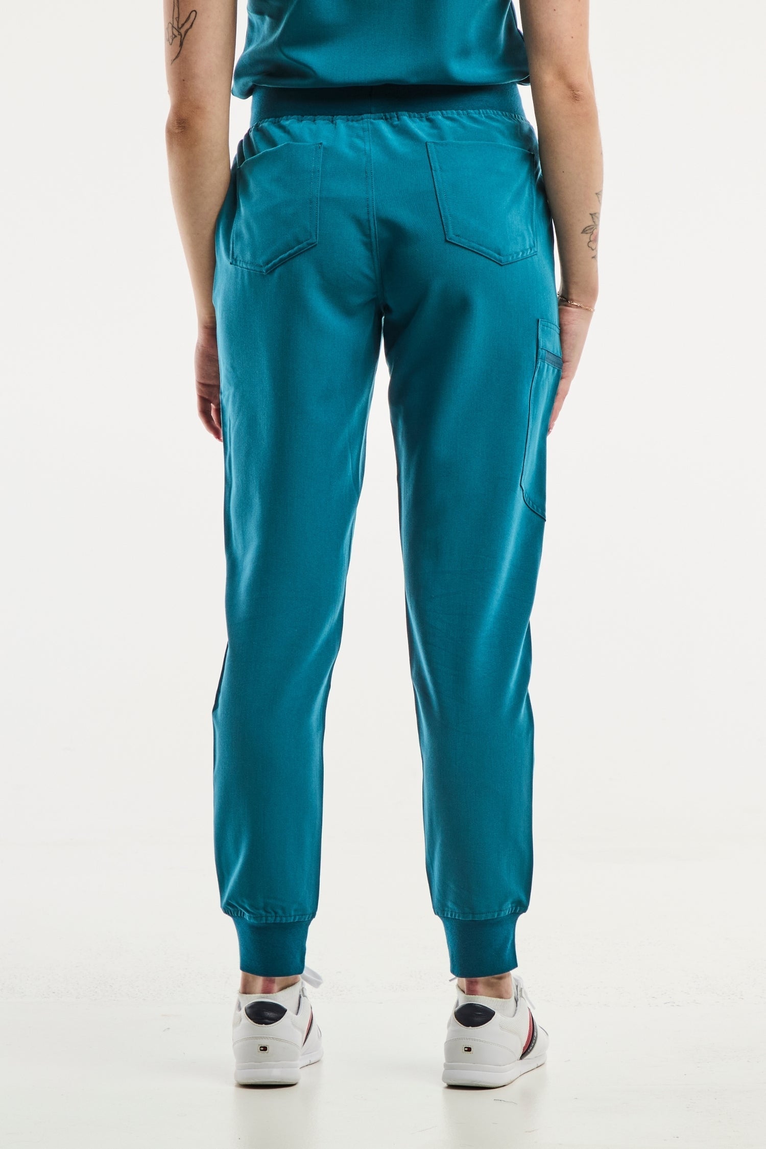 Pantalon médical femme Teal Paris en stretch 4 voies, idéal pour les professionnels