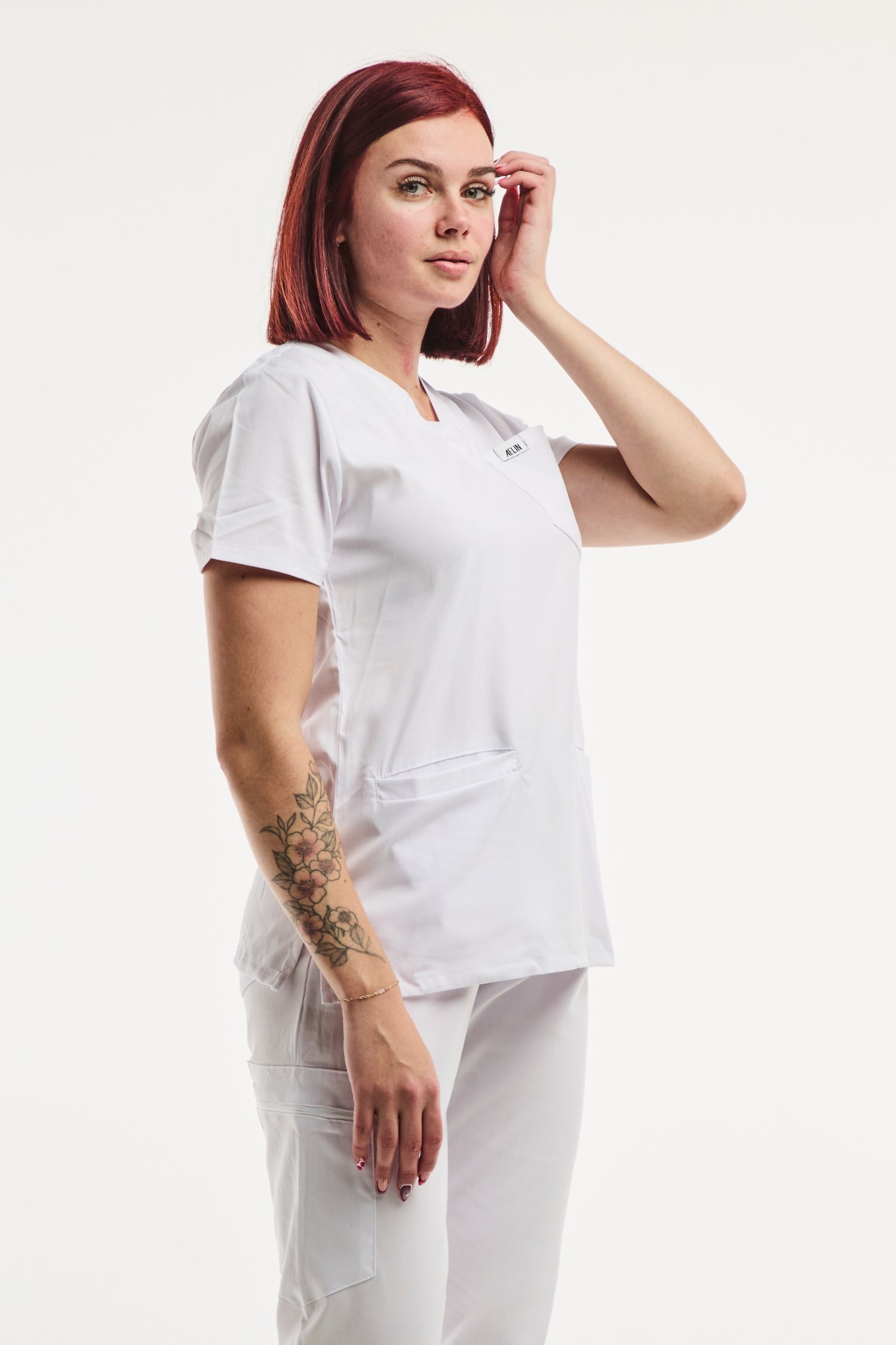 Uniforme médical Slimfit en tenue médicale blanche de série limitée