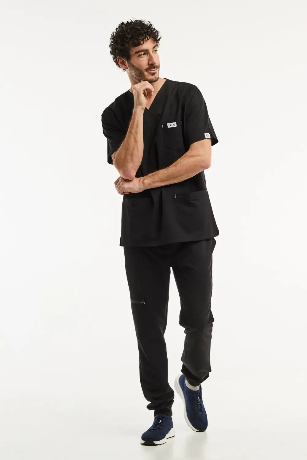 Uniforme médical noir, Slimfit pour homme, composé d’une blouse élégante